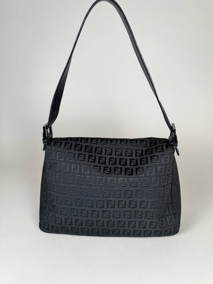 Fendi Mamma Baguette - respace.studio