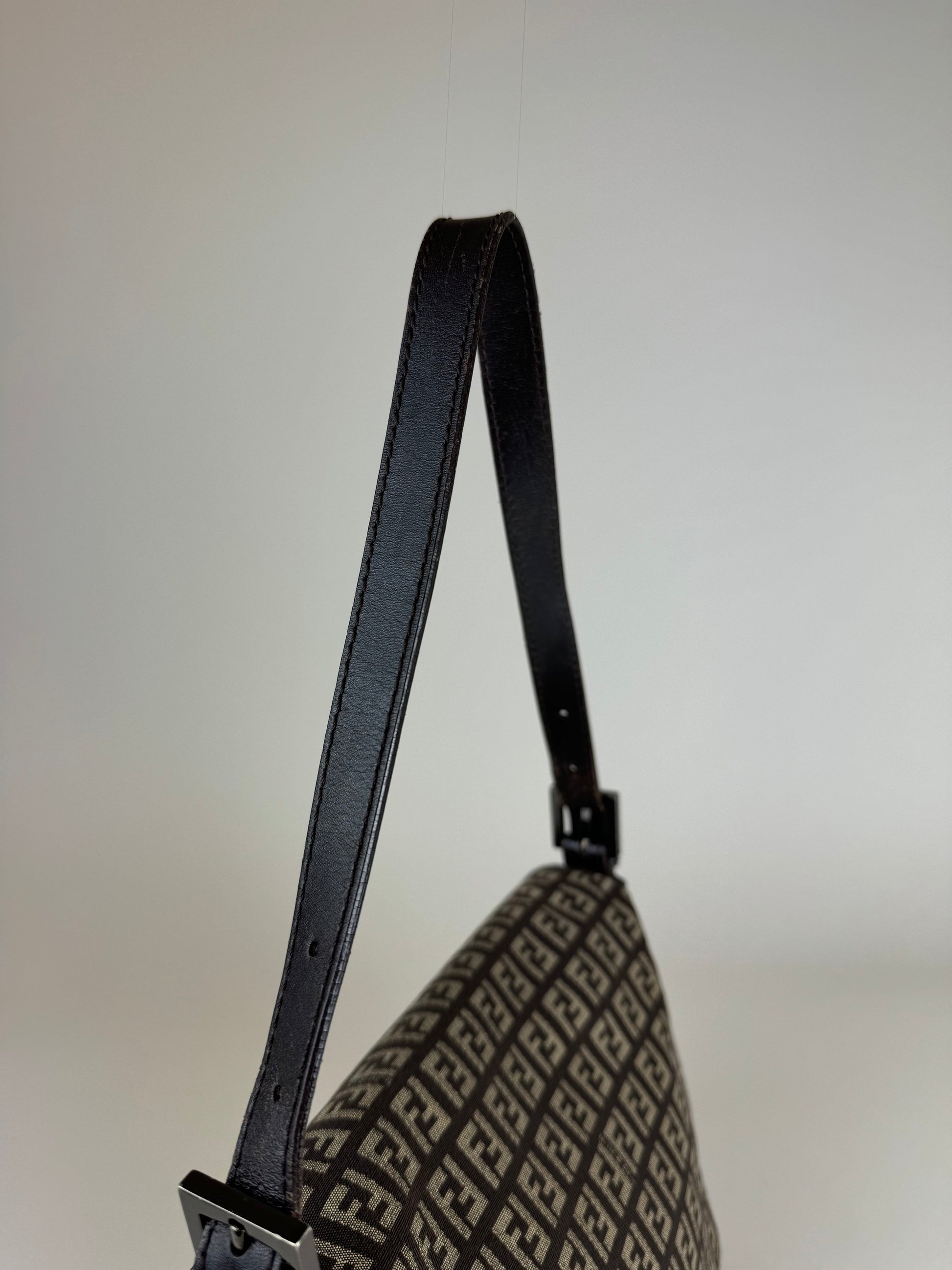 Fendi Mamma Baguette - respace.studio
