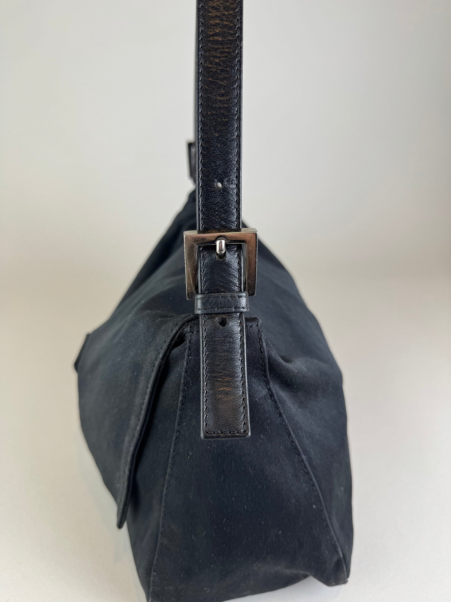 Fendi Mamma Baguette - respace.studio
