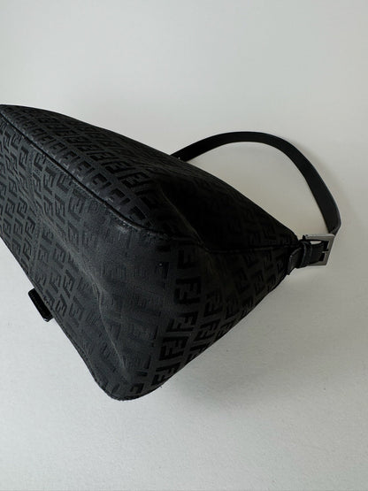Fendi Mamma Baguette - respace.studio