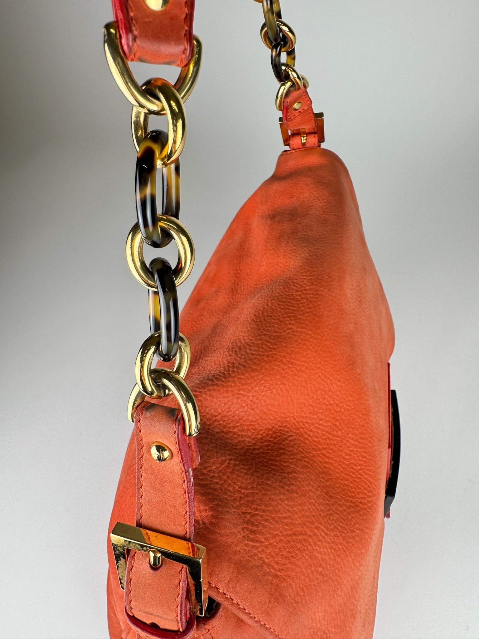 Fendi Mamma Baguette - respace.studio