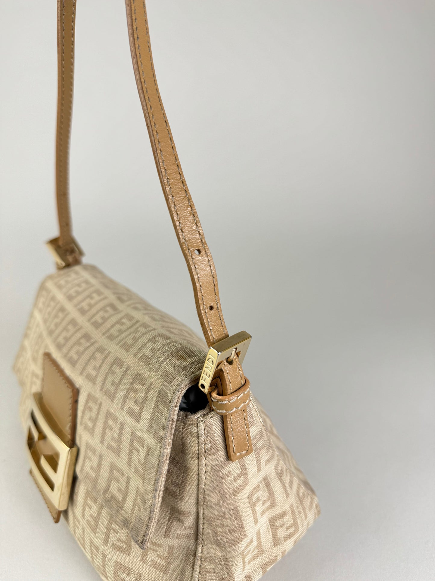 Fendi Mini Baguette - respace.studio