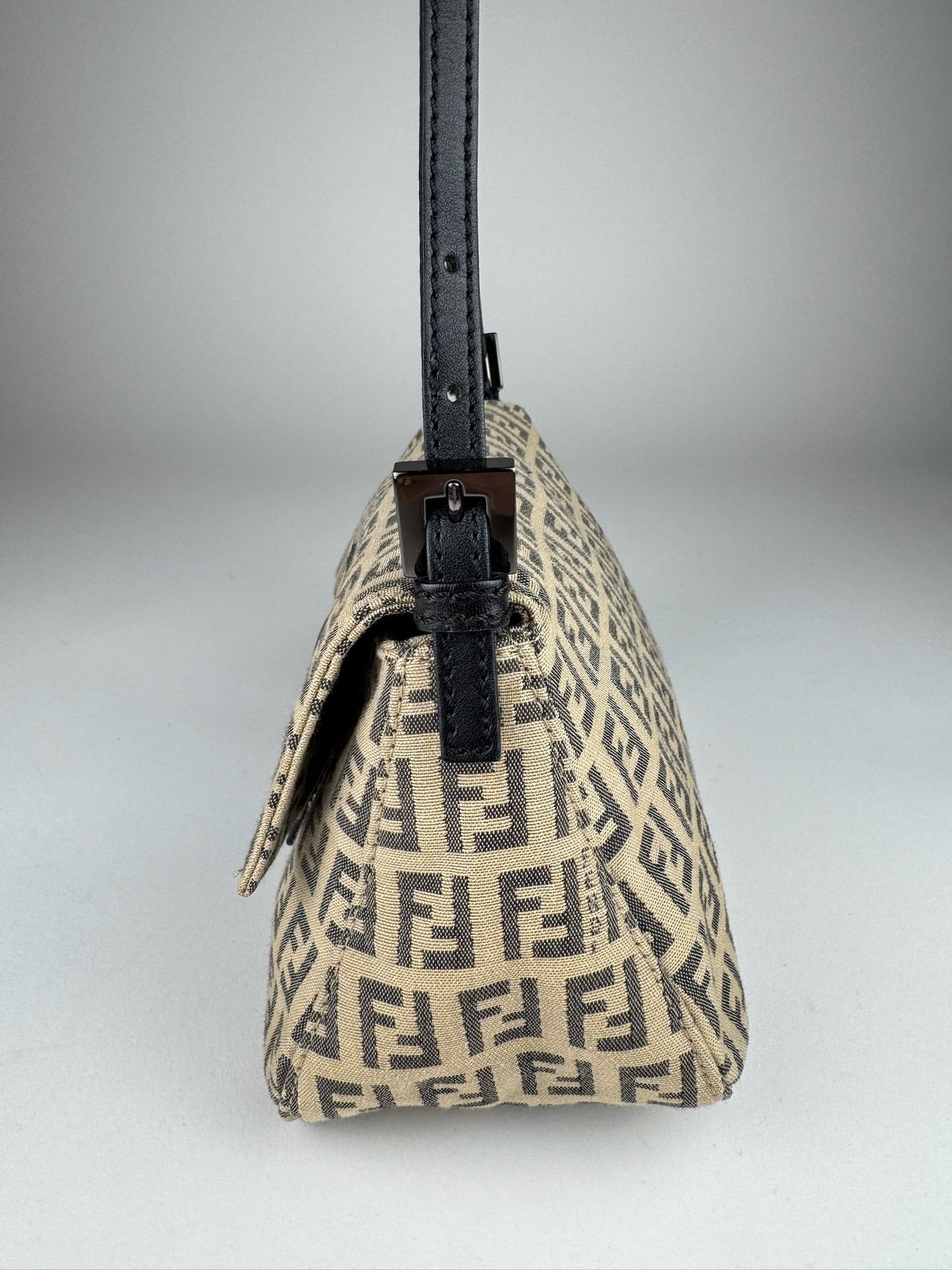Fendi Mini Baguette - respace.studio