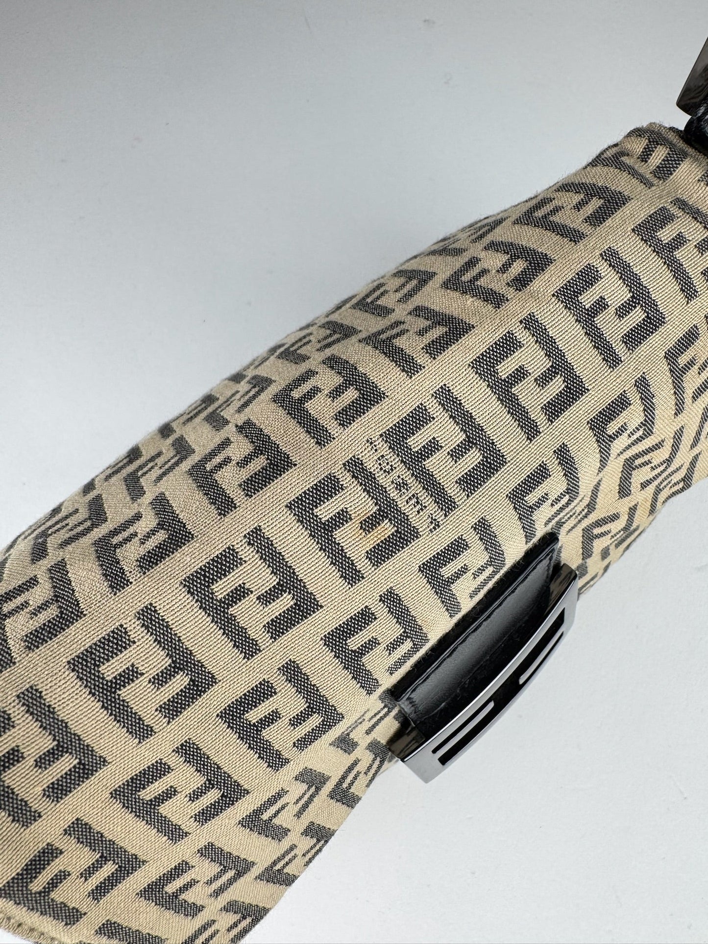 Fendi Mini Baguette - respace.studio
