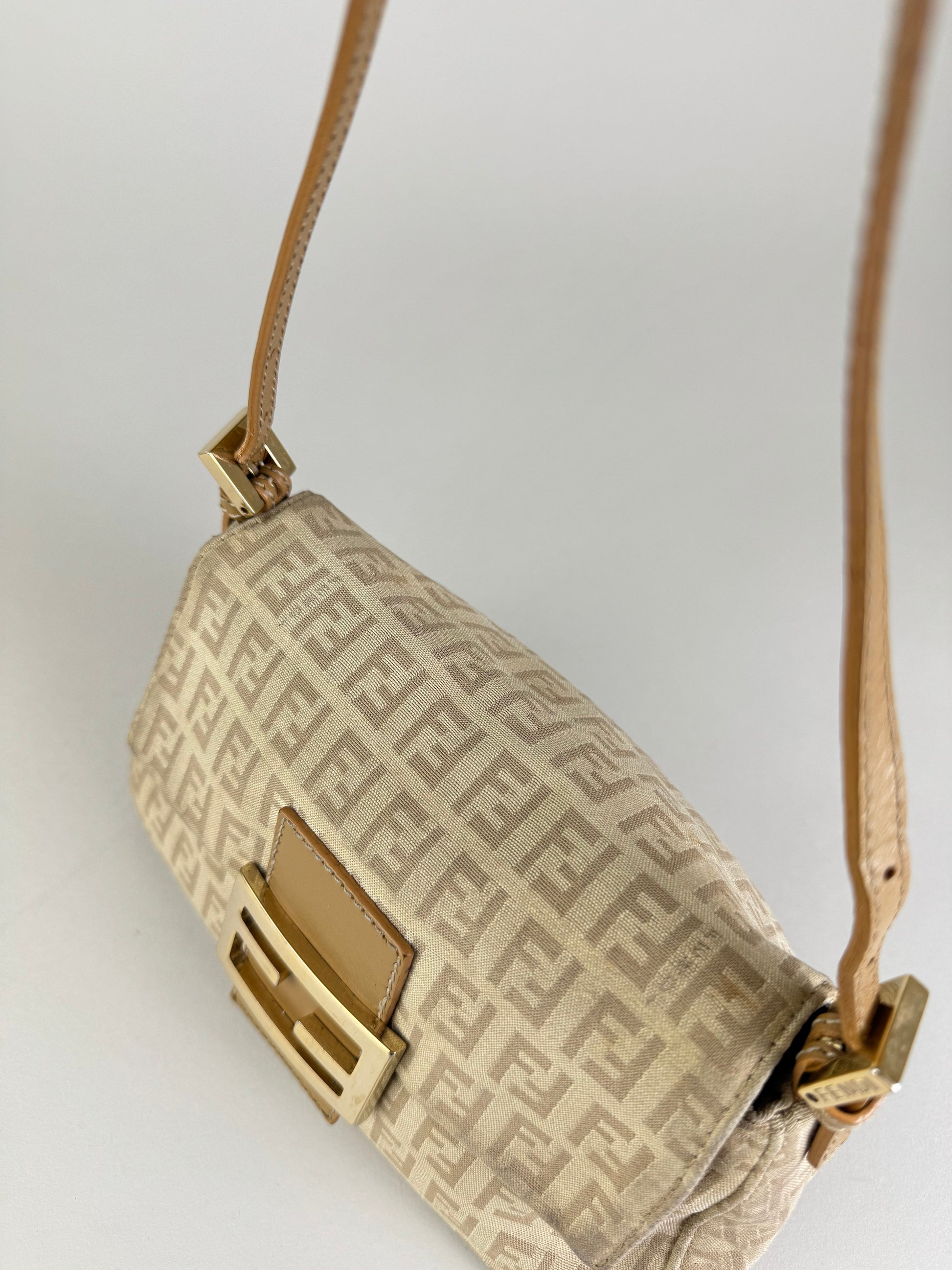 Fendi Mini Baguette - respace.studio