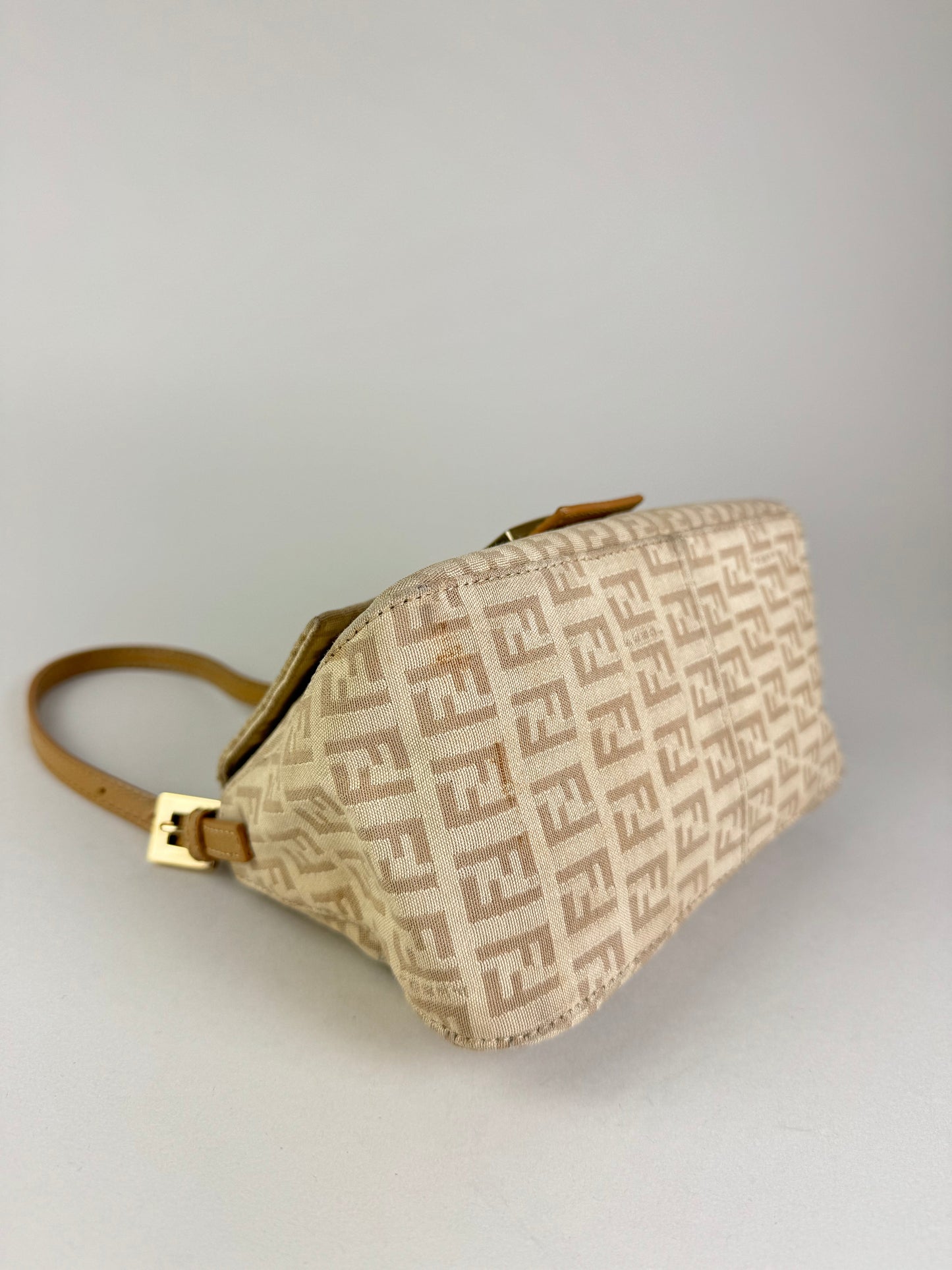 Fendi Mini Baguette - respace.studio