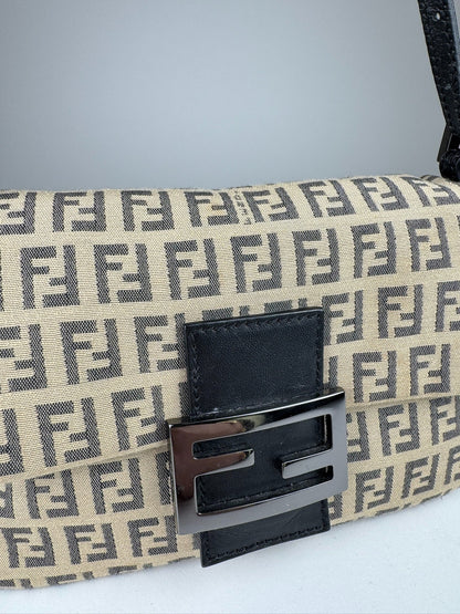 Fendi Mini Baguette - respace.studio