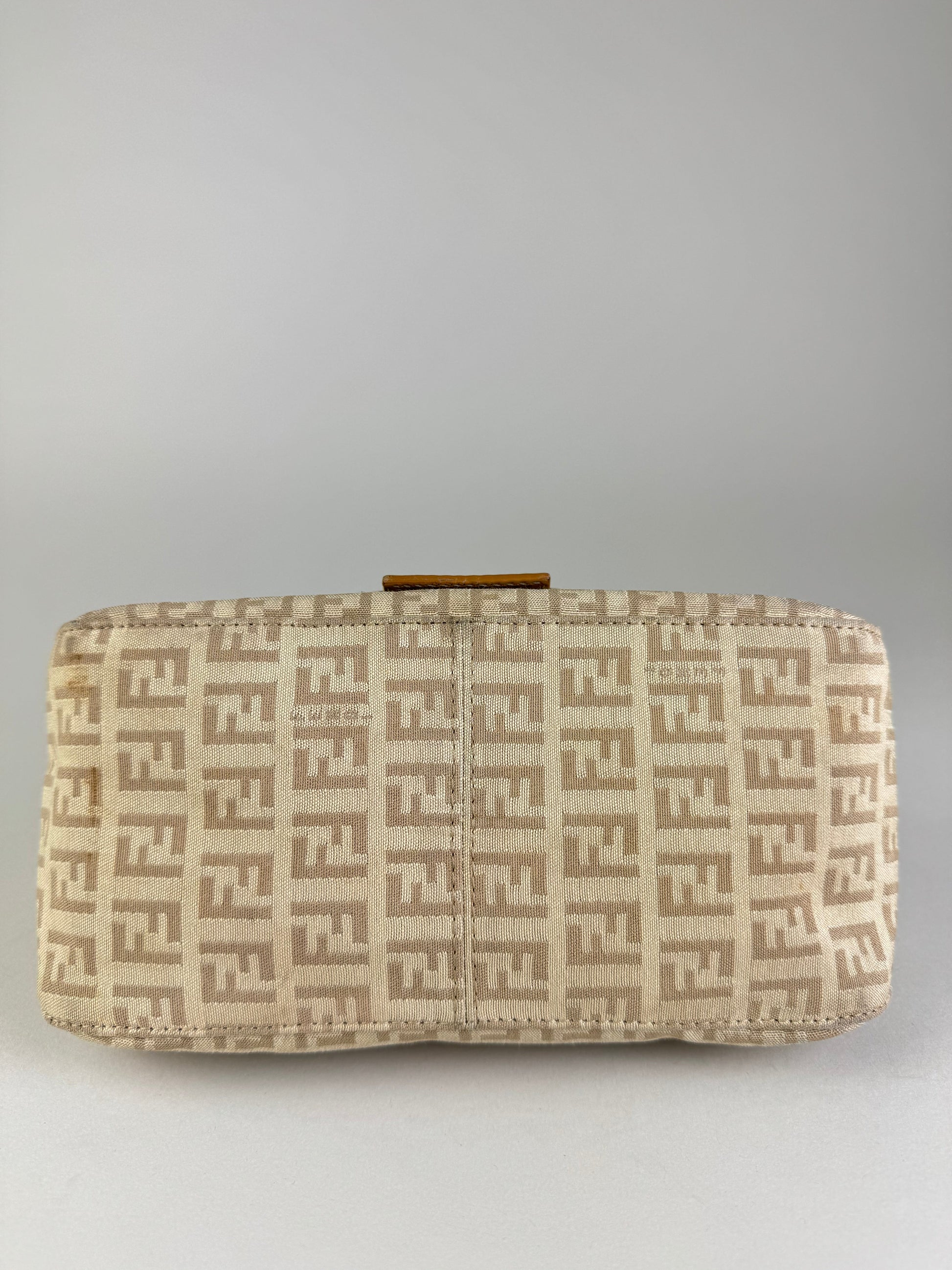 Fendi Mini Baguette - respace.studio