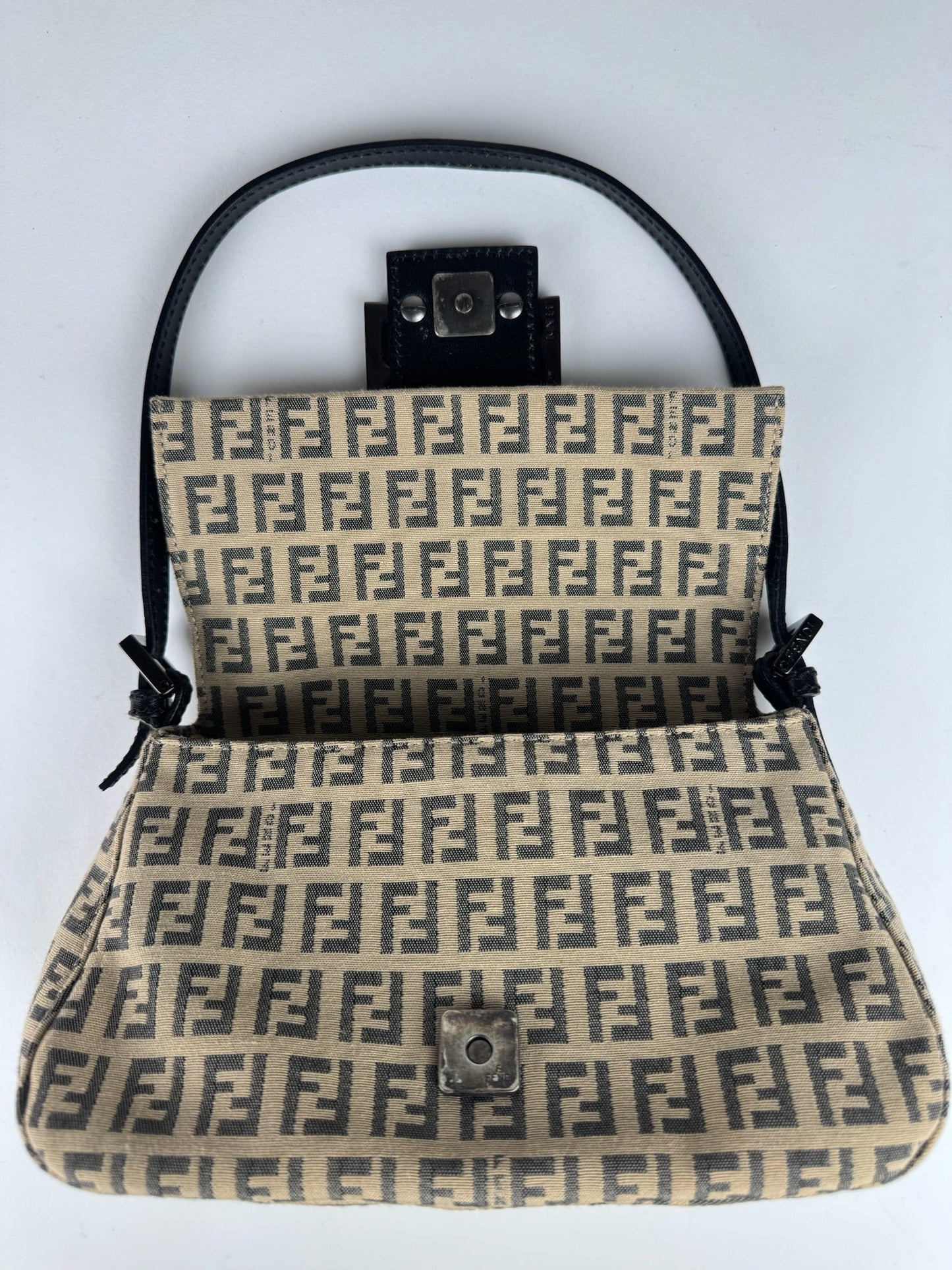 Fendi Mini Baguette - respace.studio
