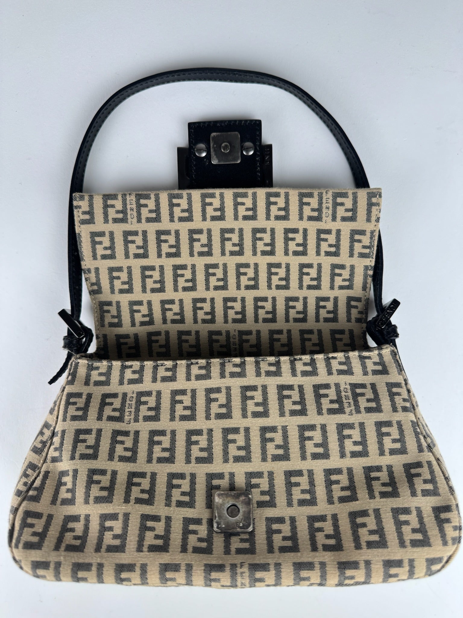 Fendi Mini Baguette - respace.studio