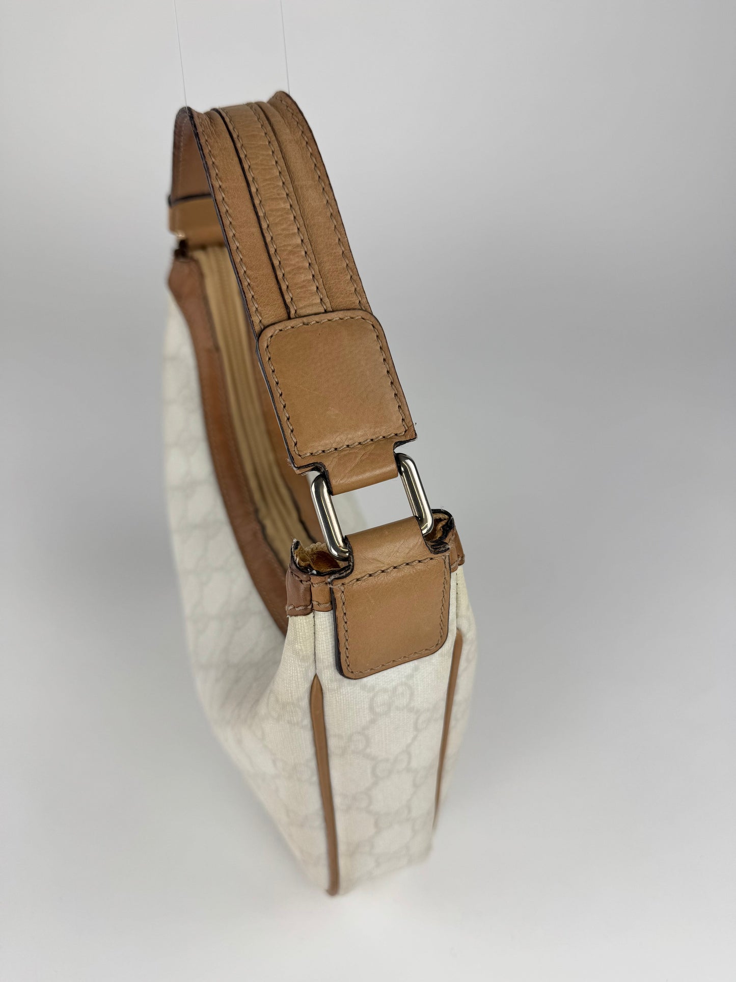 Gucci GG Hobo Shoulder Bag - respace.studio