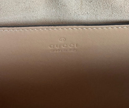 Gucci GG Marmont Camera Bag Small - respace.studio