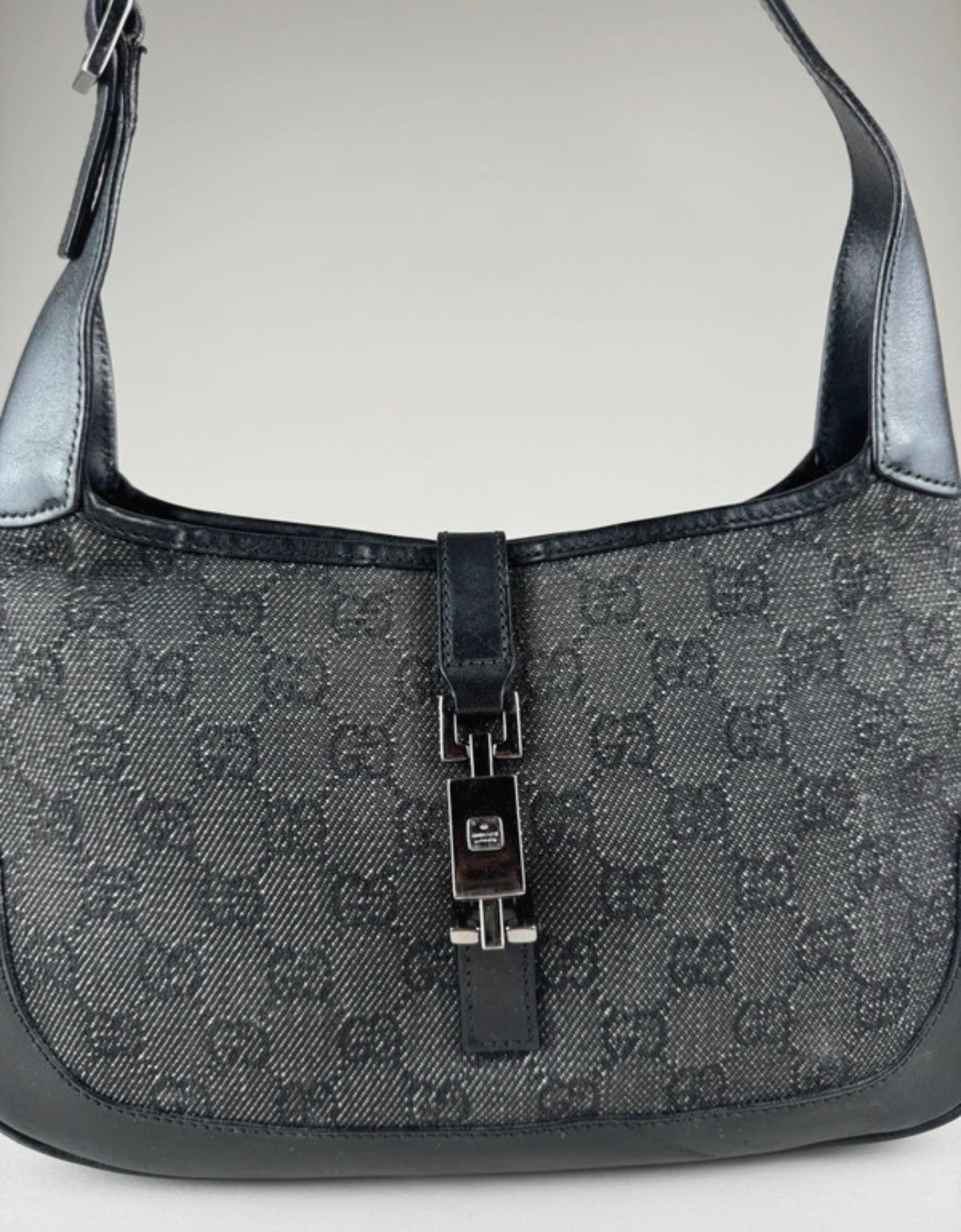 Gucci Jackie - respace.studio