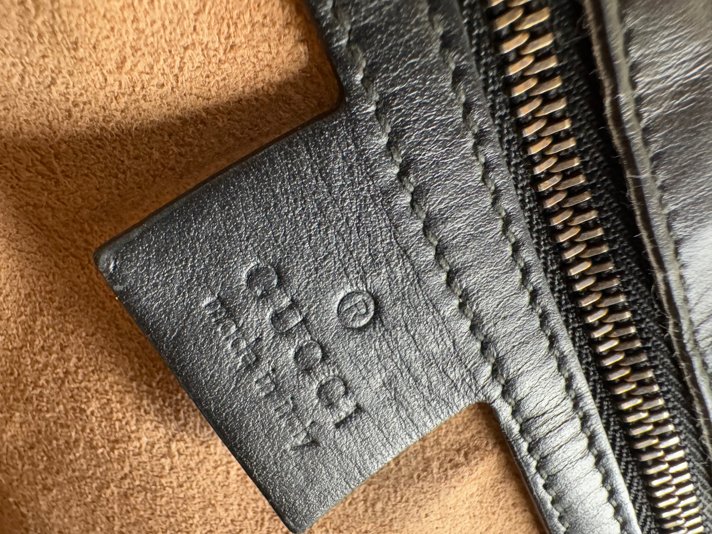 Gucci Marmont Flap - respace.studio