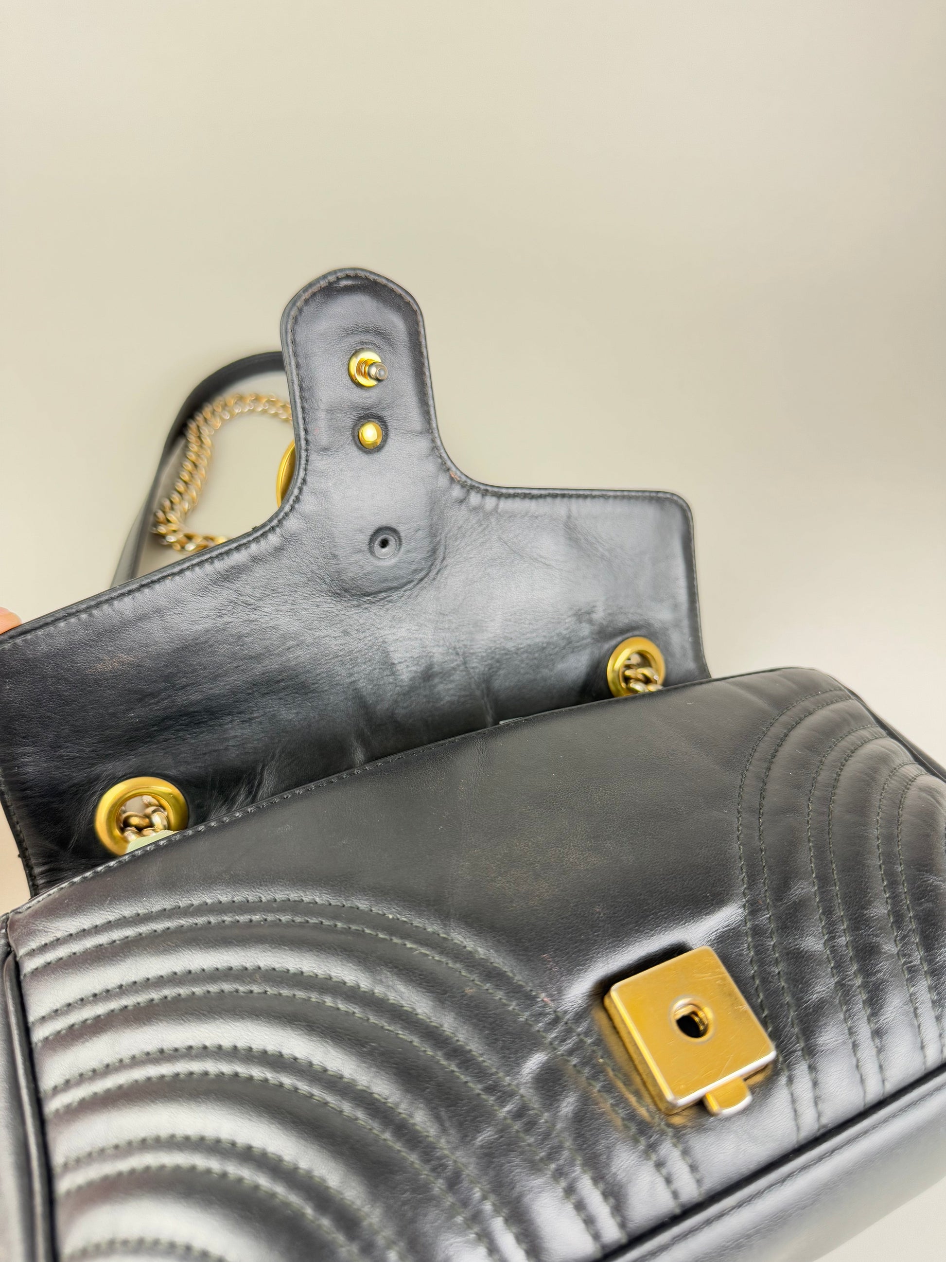 Gucci Marmont Flap - respace.studio