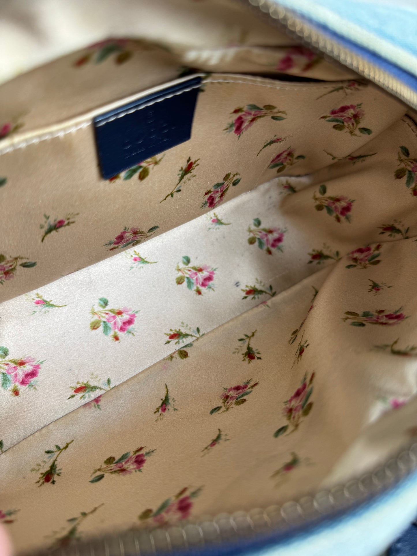 Gucci Marmont Pearly - respace.studio
