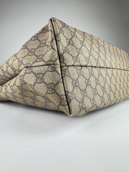 Gucci Supreme Tote - respace.studio