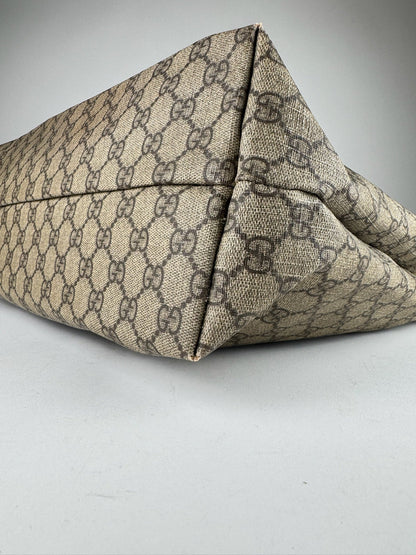Gucci Supreme Tote - respace.studio