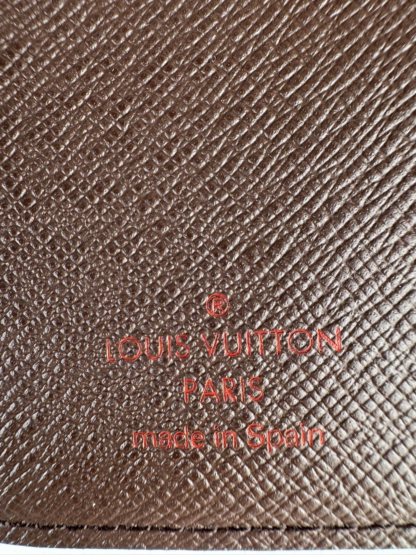 Louis Vuitton Agenda MM - respace.studio