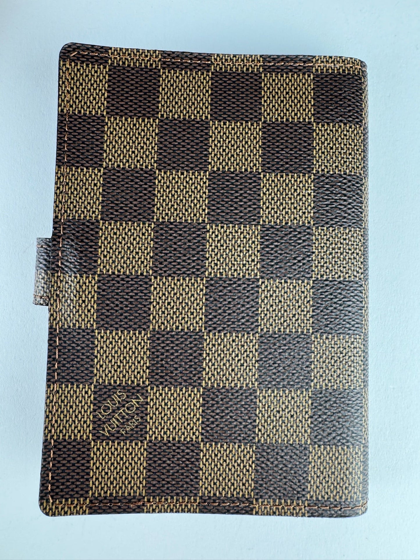 Louis Vuitton Agenda MM - respace.studio