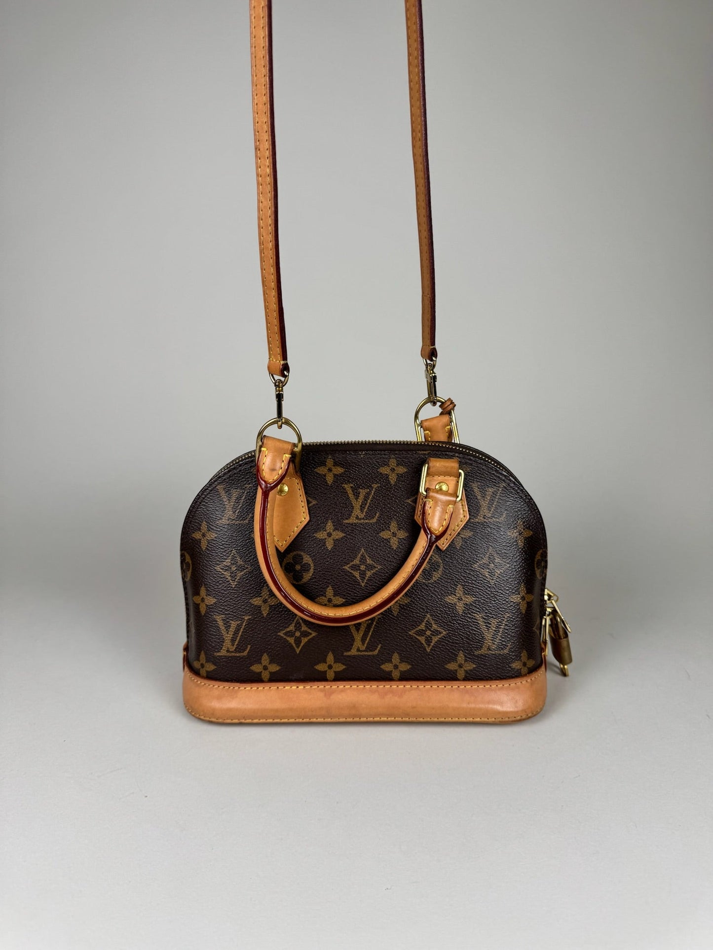 Louis Vuitton Alma BB - respace.studio