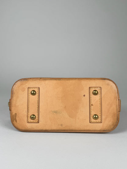 Louis Vuitton Alma BB - respace.studio