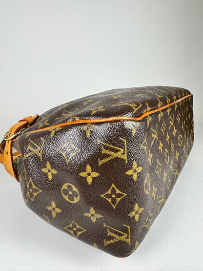 Louis Vuitton Batignolles Horizontal - respace.studio
