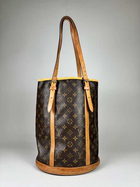 Louis Vuitton Bucket GM - respace.studio