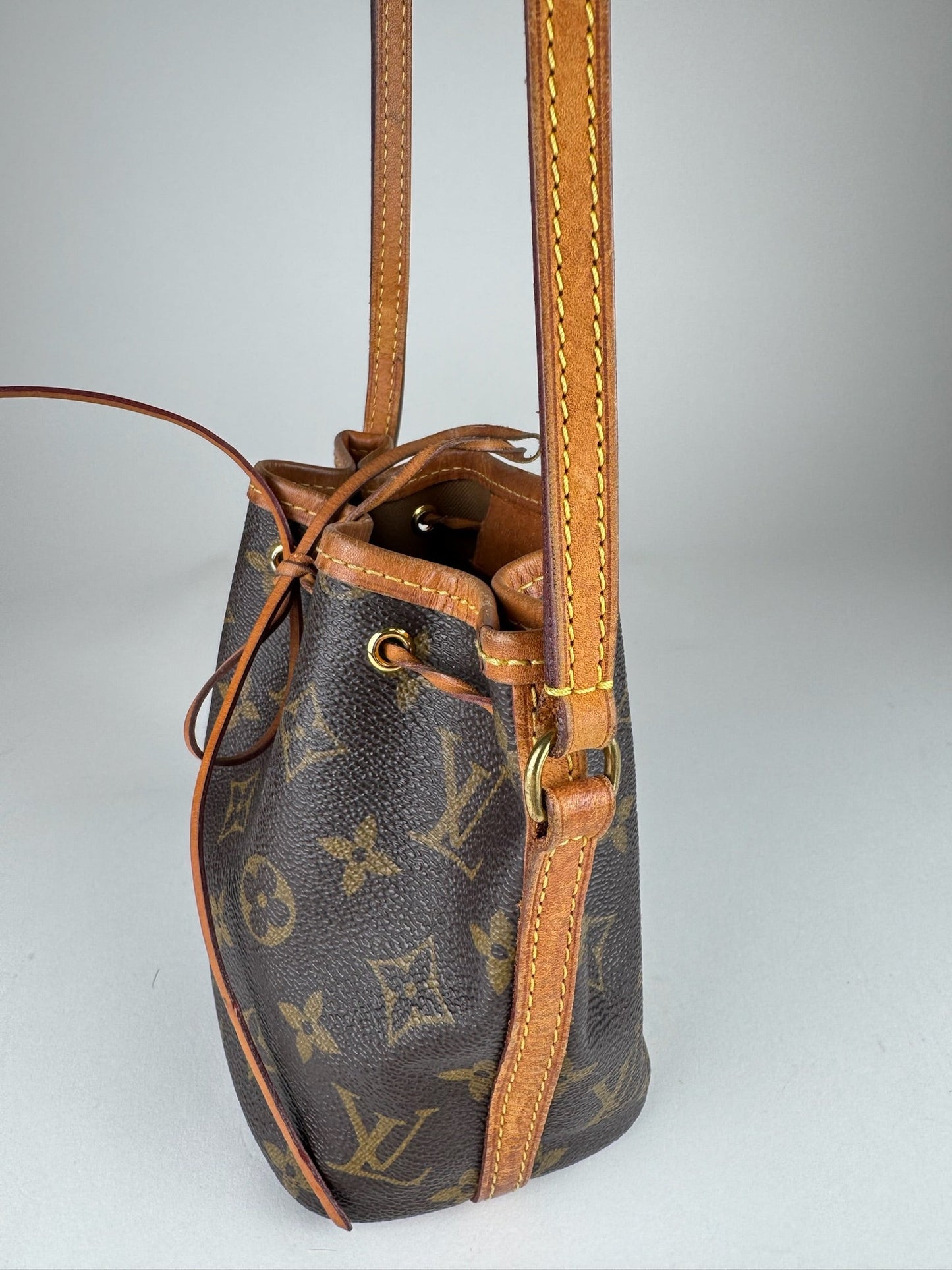 Louis Vuitton Bucket Noe BB - respace.studio