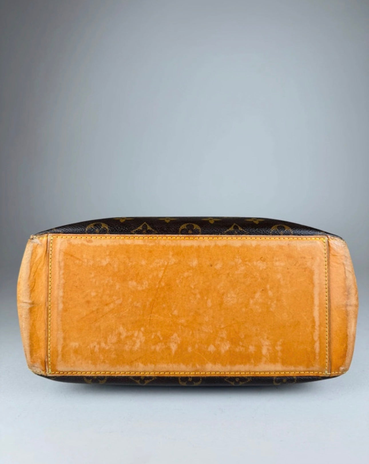Louis Vuitton Cabas Piano - respace.studio