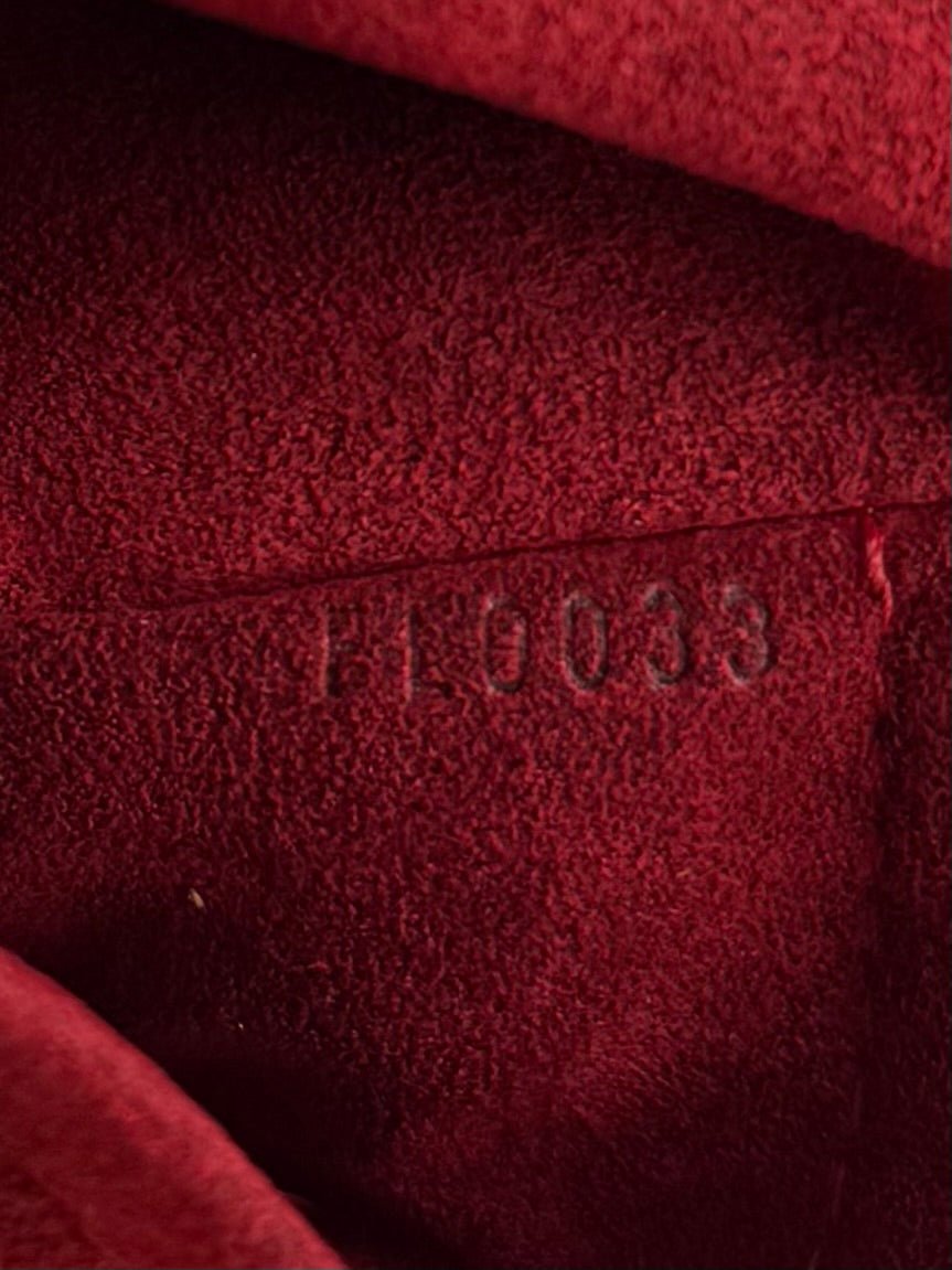 Louis Vuitton Croissant GM - respace.studio