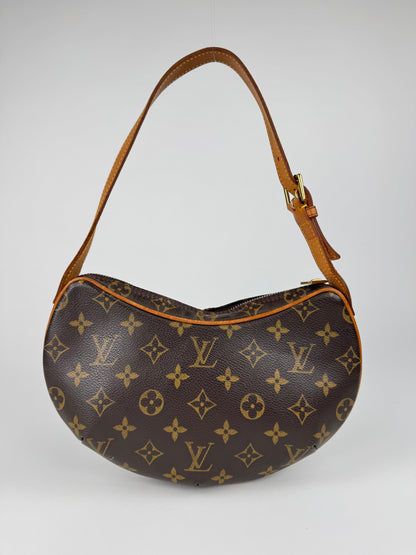 Louis Vuitton Croissant PM - respace.studio