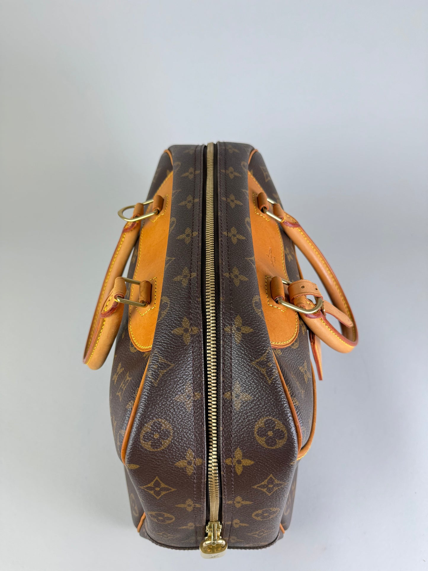 Louis Vuitton Deauville - respace.studio