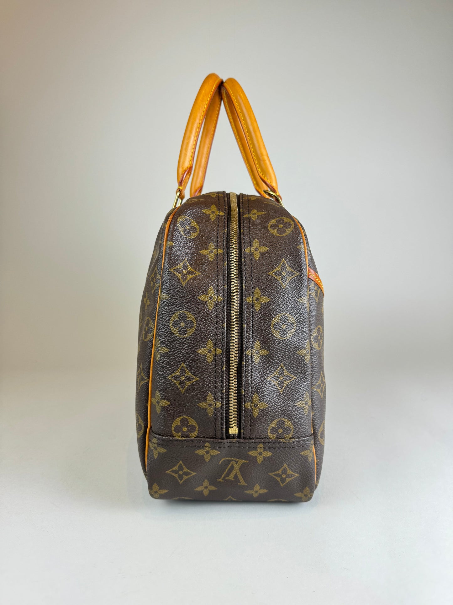 Louis Vuitton Deauville - respace.studio