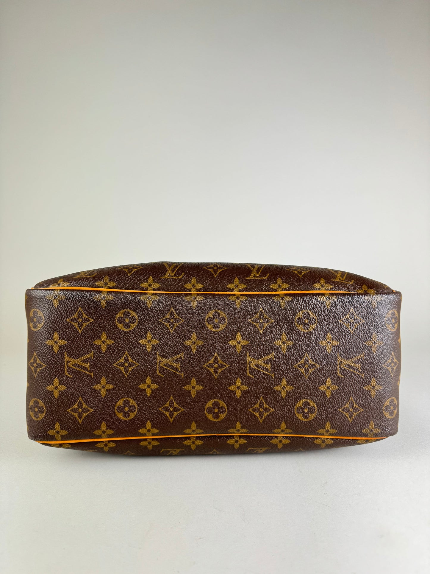 Louis Vuitton Deauville - respace.studio