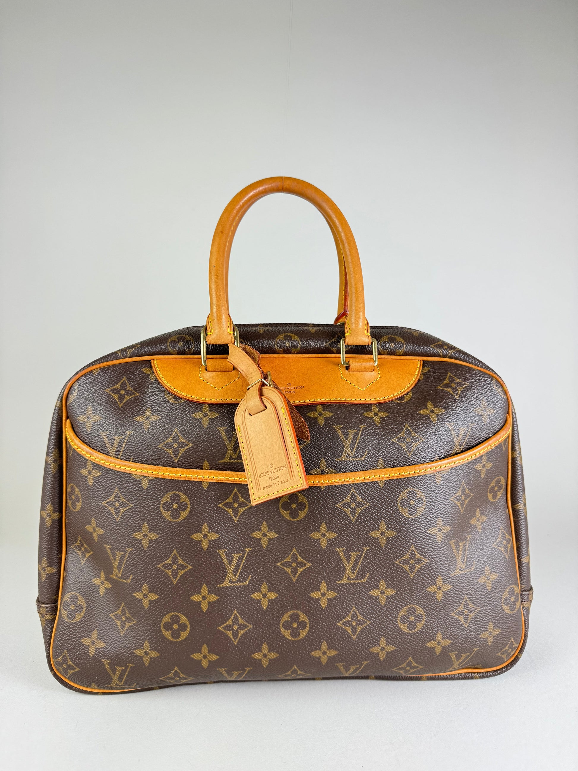 Louis Vuitton Deauville - respace.studio