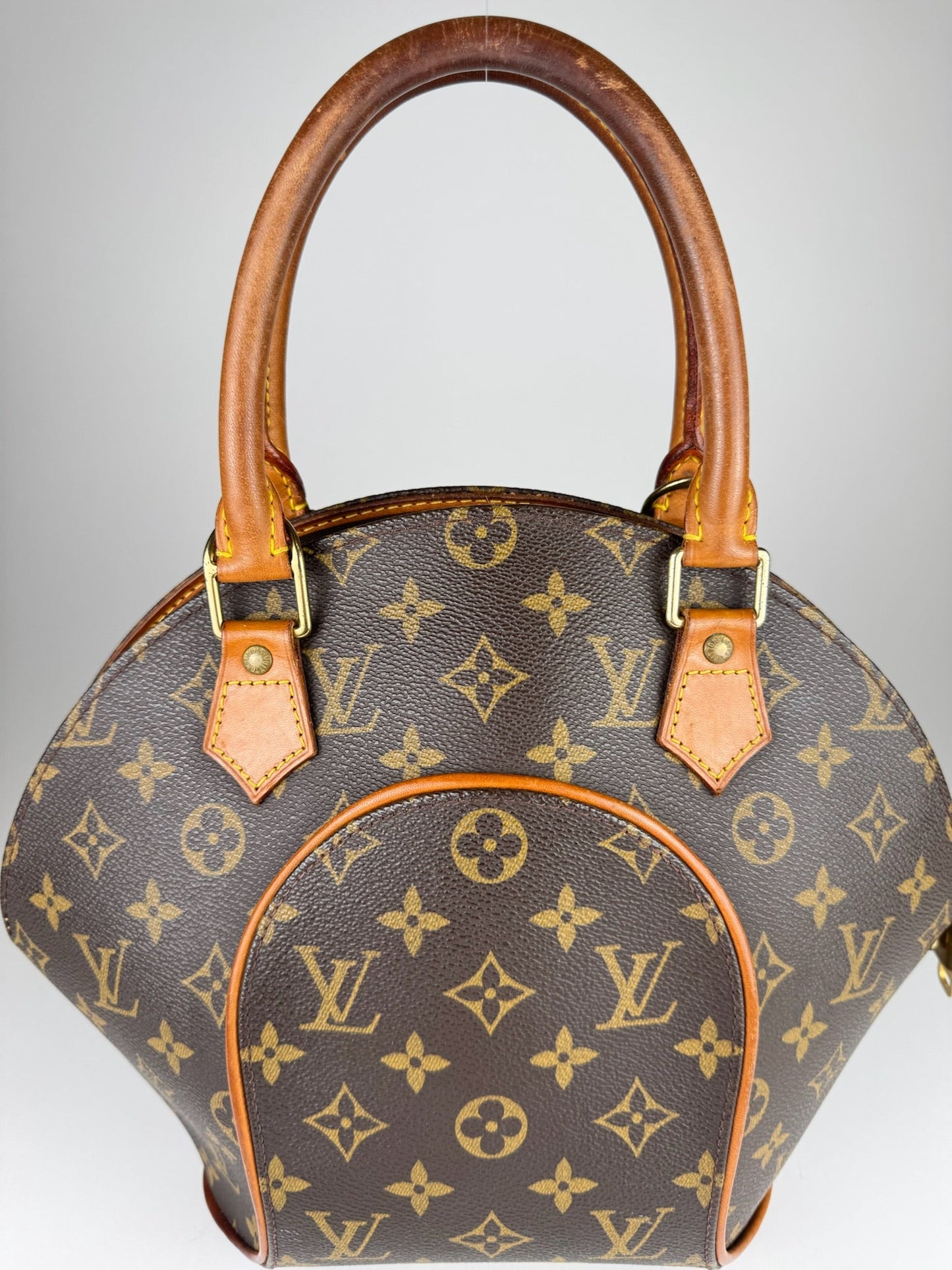 Louis Vuitton Ellipse PM - respace.studio