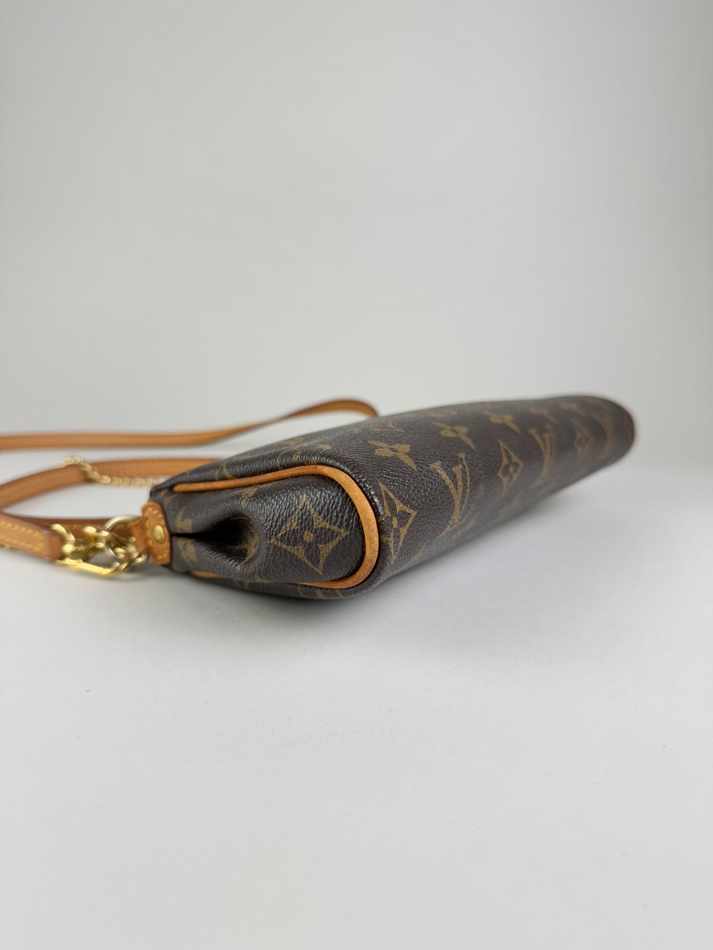 Louis Vuitton Eva 2way - respace.studio
