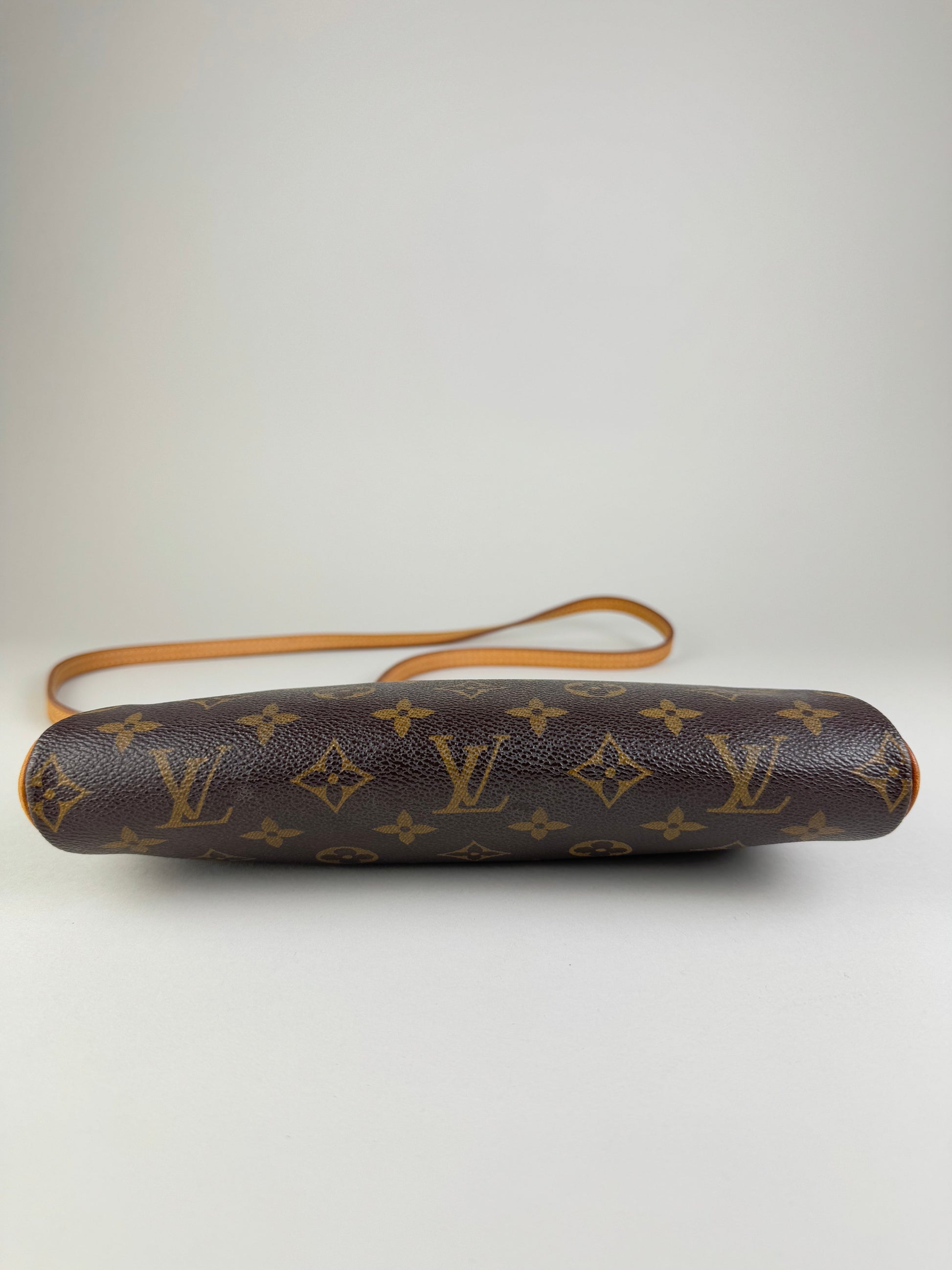 Louis Vuitton Eva 2way - respace.studio