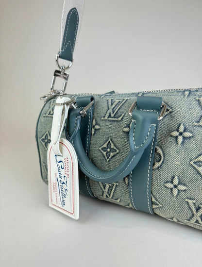 Louis Vuitton Keepall 25 Bandouliere - respace.studio