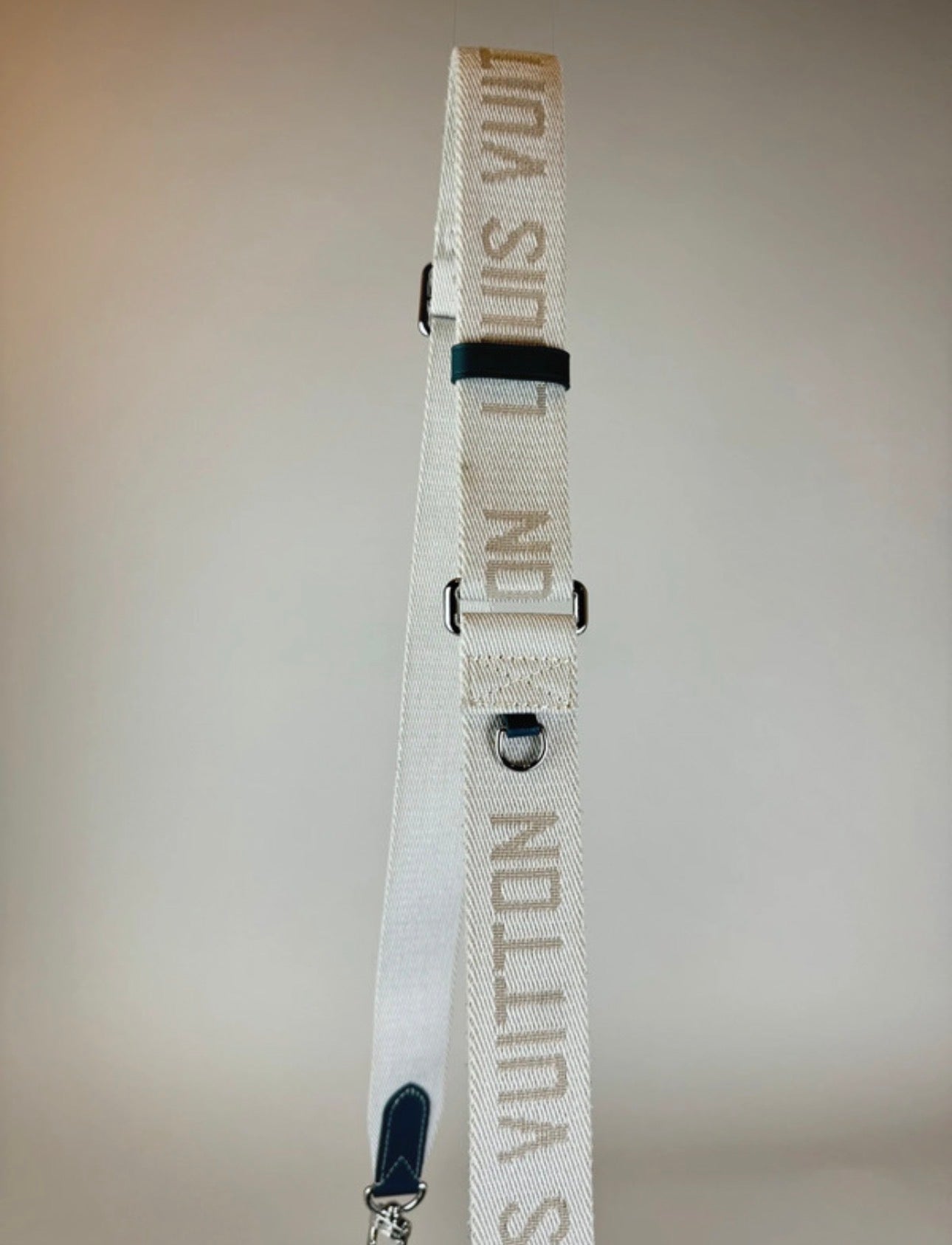 Louis Vuitton Keepall 25 Bandouliere - respace.studio