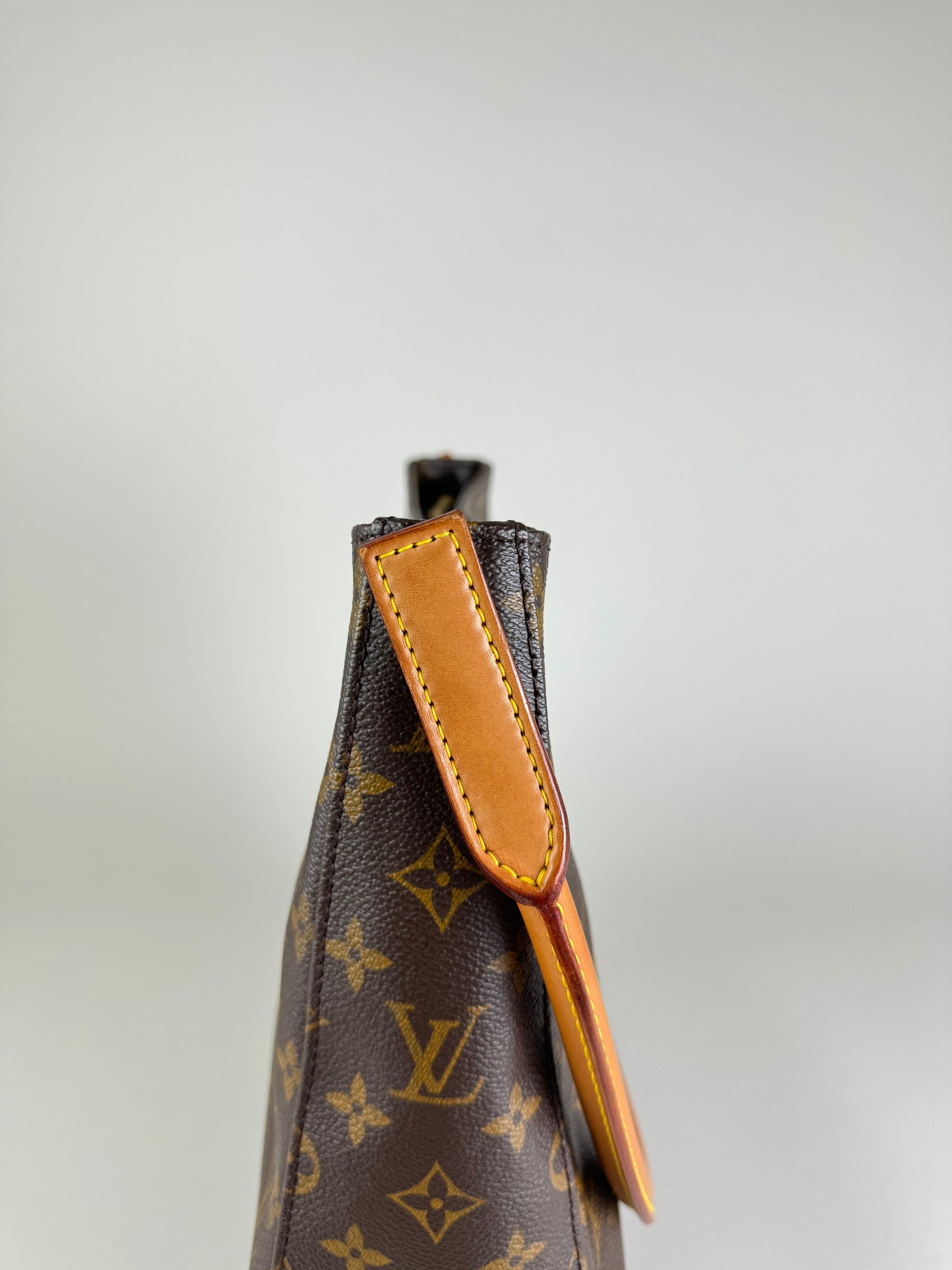 Louis Vuitton Looping GM - respace.studio