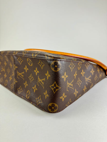 Louis Vuitton Looping GM - respace.studio