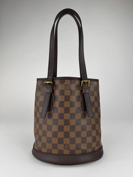 Louis Vuitton Marais - respace.studio
