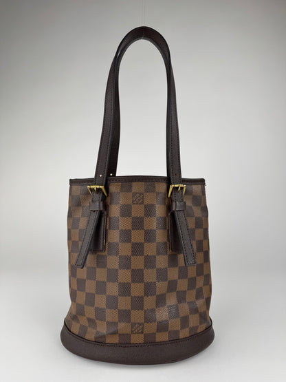 Louis Vuitton Marais - respace.studio