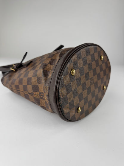 Louis Vuitton Marais - respace.studio