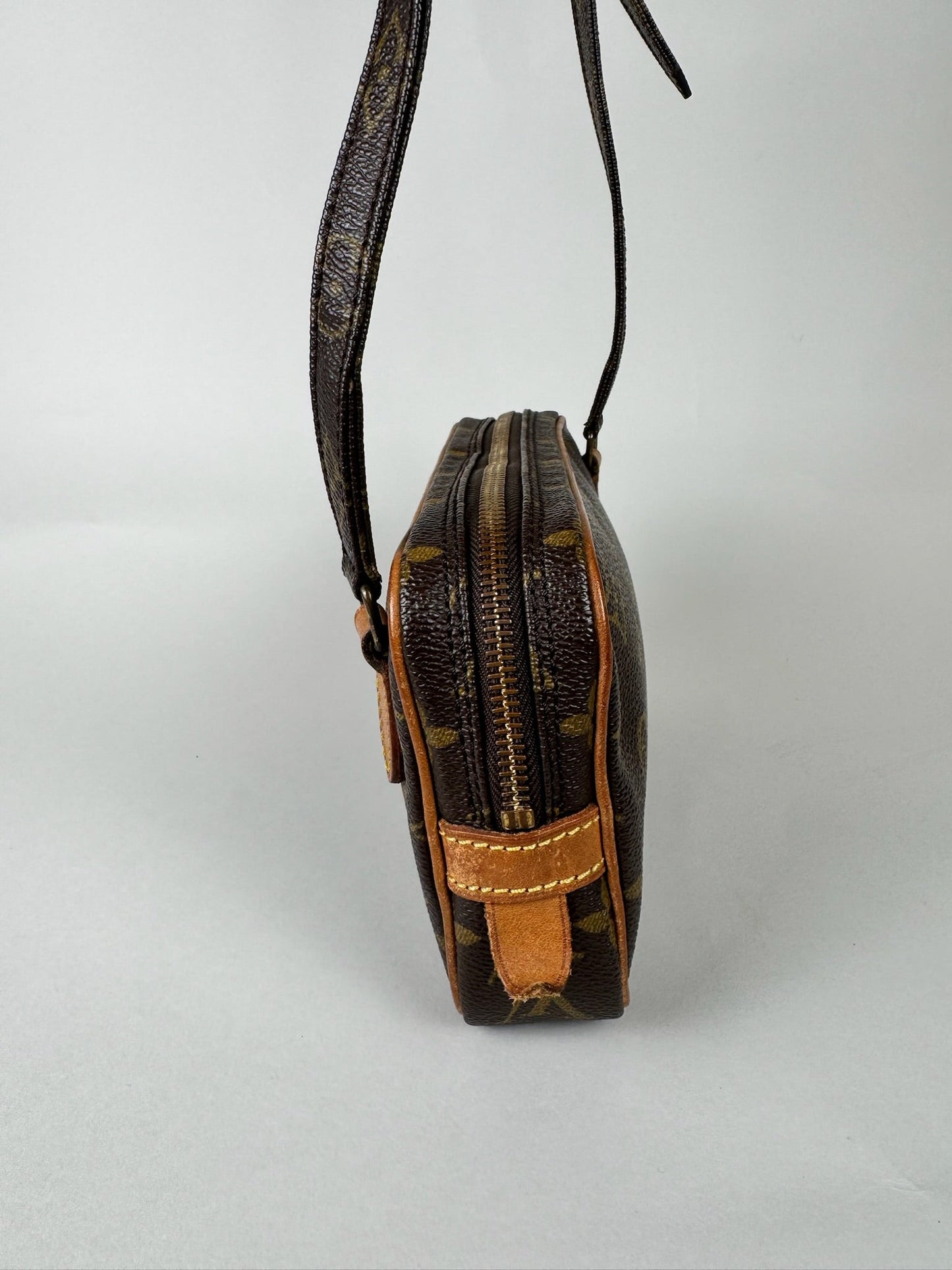Louis Vuitton Marly Bandouliere - respace.studio