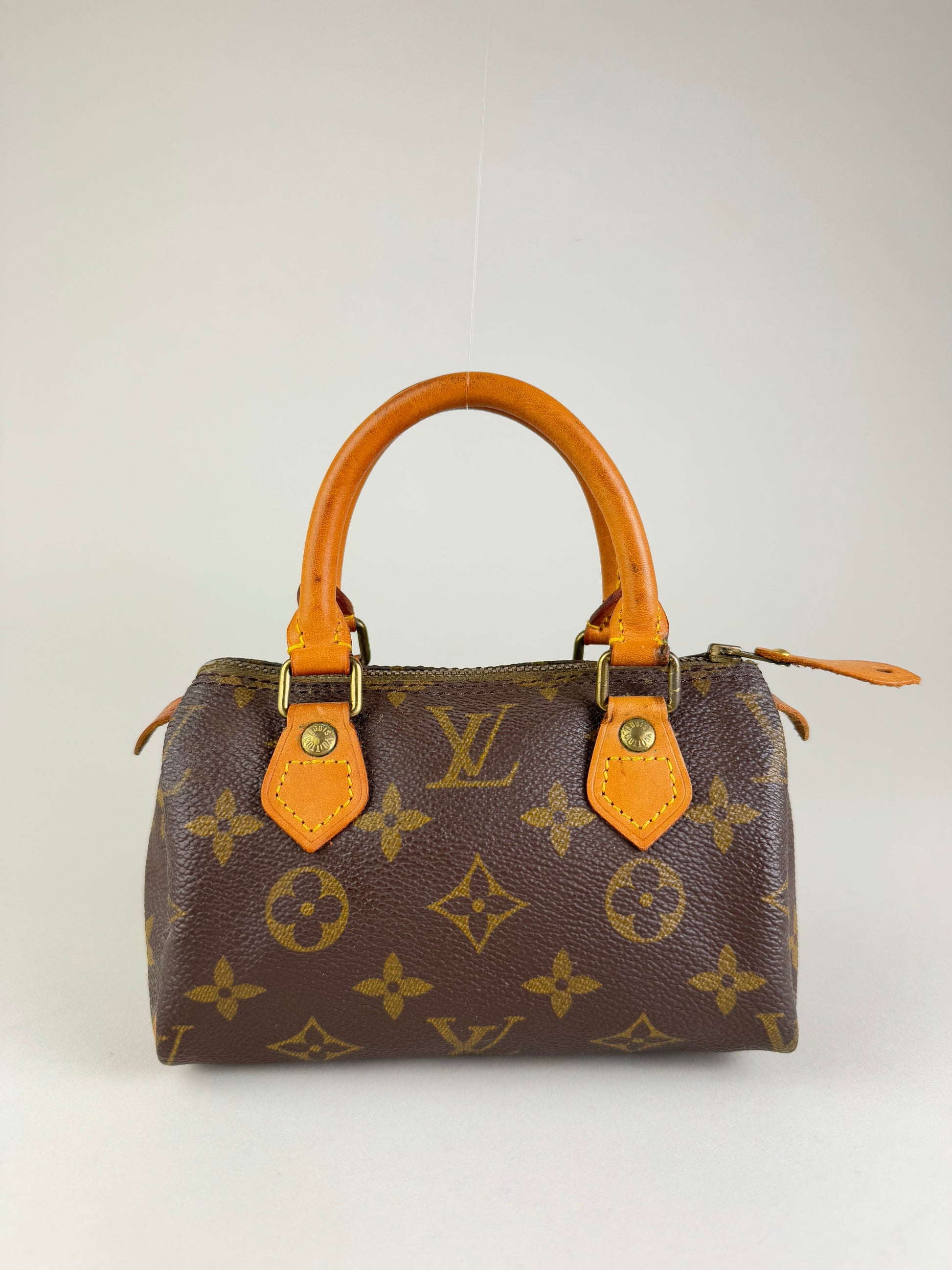 Louis Vuitton Mini Speedy - respace.studio