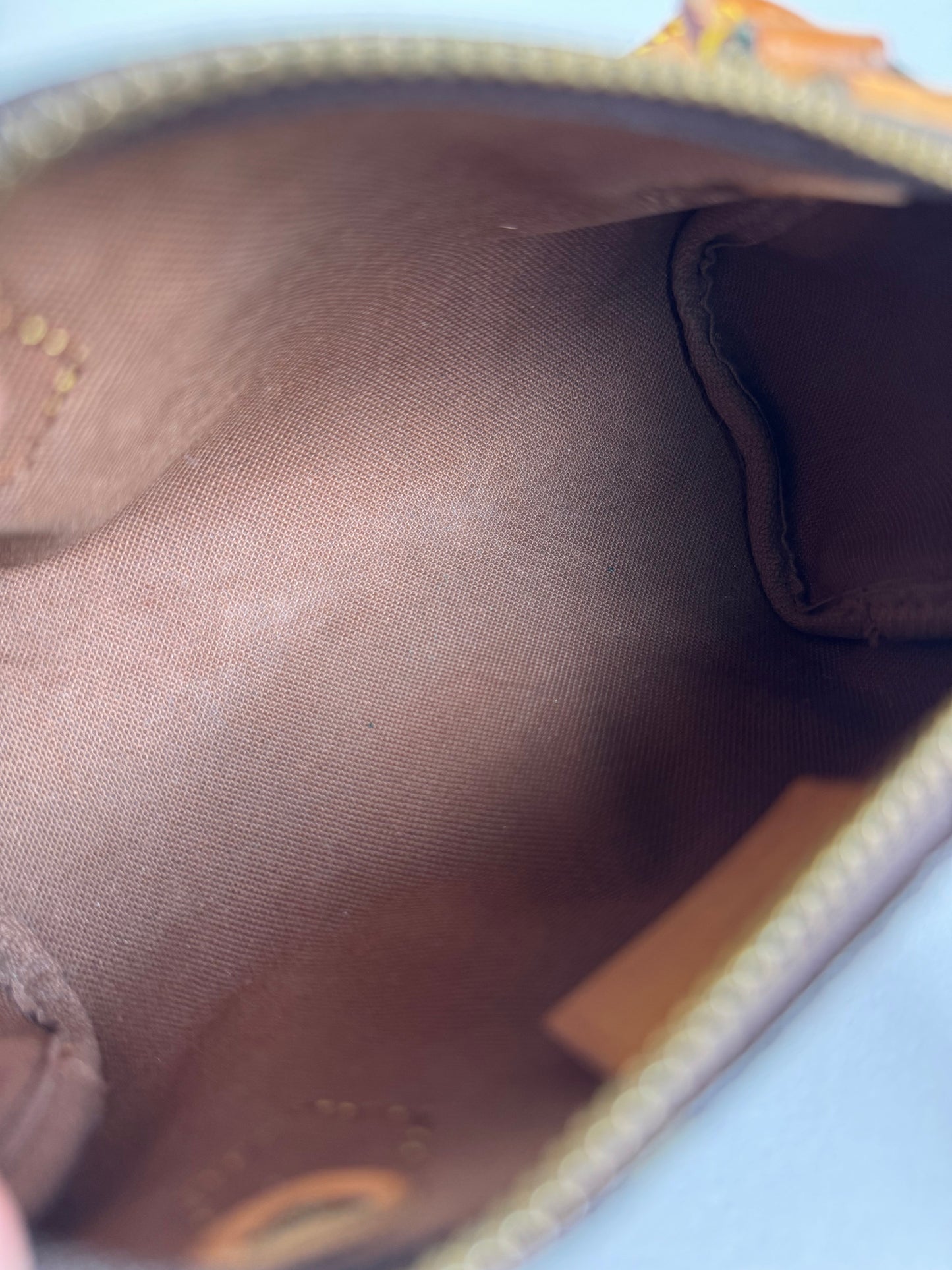 Louis Vuitton Mini Speedy - respace.studio