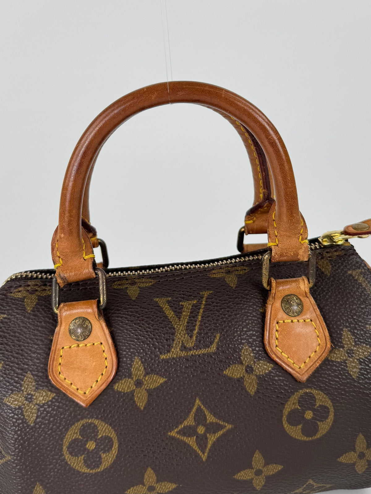 Louis Vuitton Mini Speedy - respace.studio